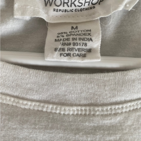 Workshop Short Sleeve Top Size Medium - Picture 3 of 3